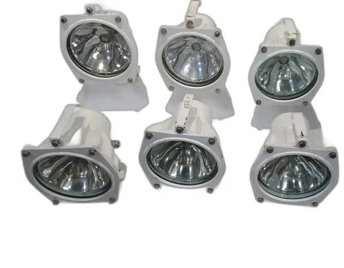 Lifeboat embarkation light